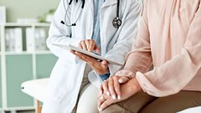Analizele pe care orice femeie ar trebui sa le faca pentru a depista la timp cancerul
