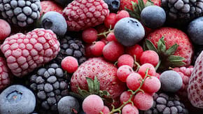 Fructe proaspete vs fructe congelate &ndash; care sunt mai sanatoase?