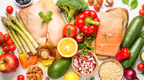 Alimentatia sanatoasa tine bolile la distanta