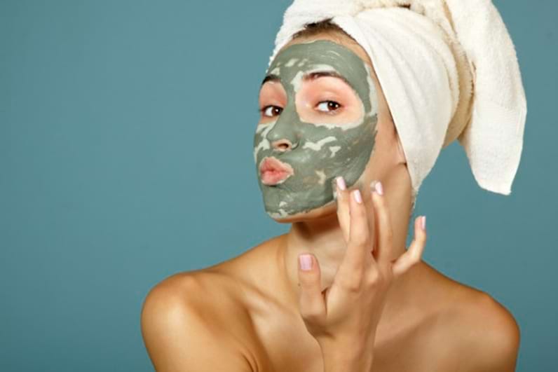 masca cu argila albastra pentru acnee recenzii măști anti îmbătrânire