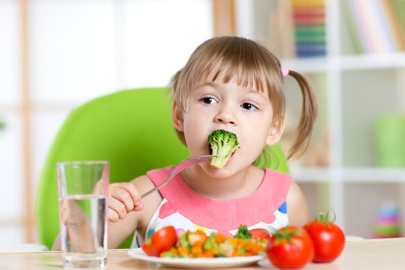 Nutrienți esentiați pentru dezvoltarea copilului