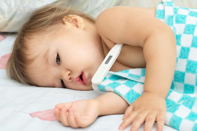 Convulsiile febrile la copii: factori de risc, complicații, prevenție