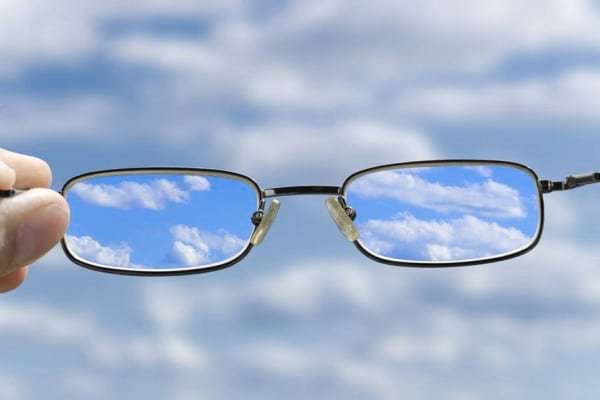 Cum să îmbunătățiți vederea slabă