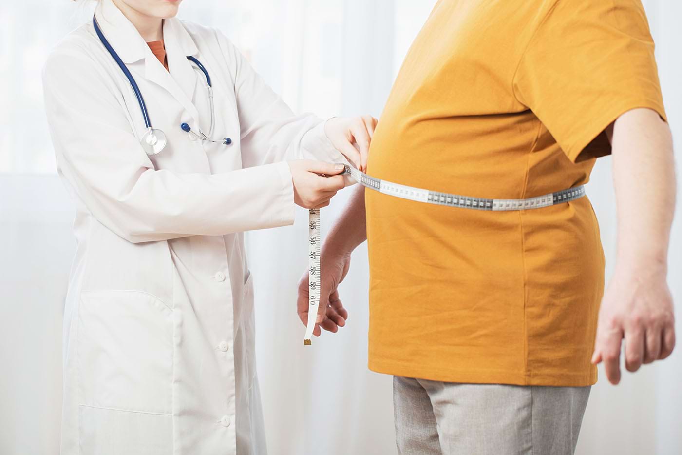 Oamenii cu multe kilograme în plus au neapărat o stare de sănătate precară?