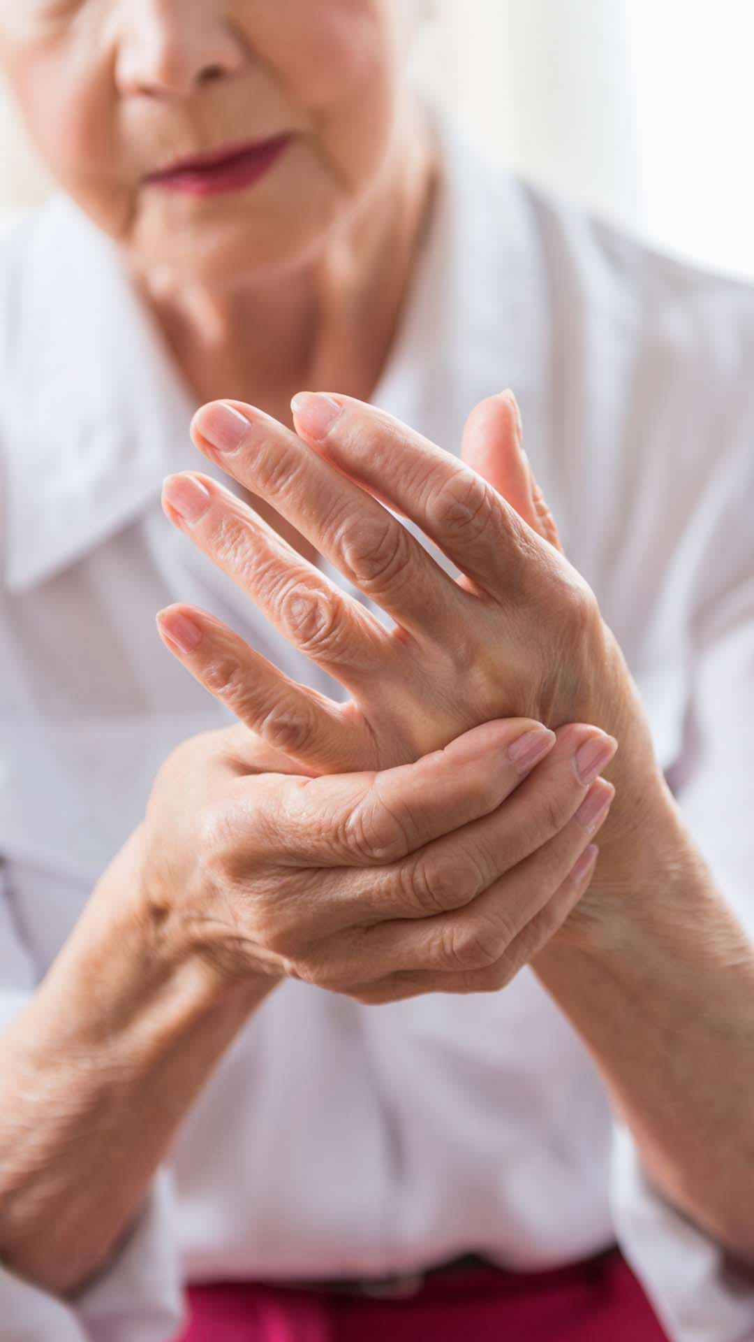Tratamentul inflamației articulațiilor mâinilor osteocondroza toracică este severă