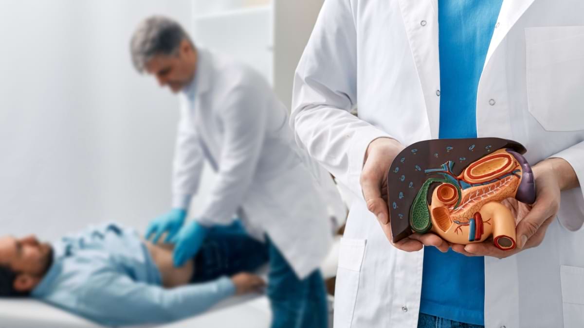 Aerul poluat din interior, periculos in caz de hepatita C