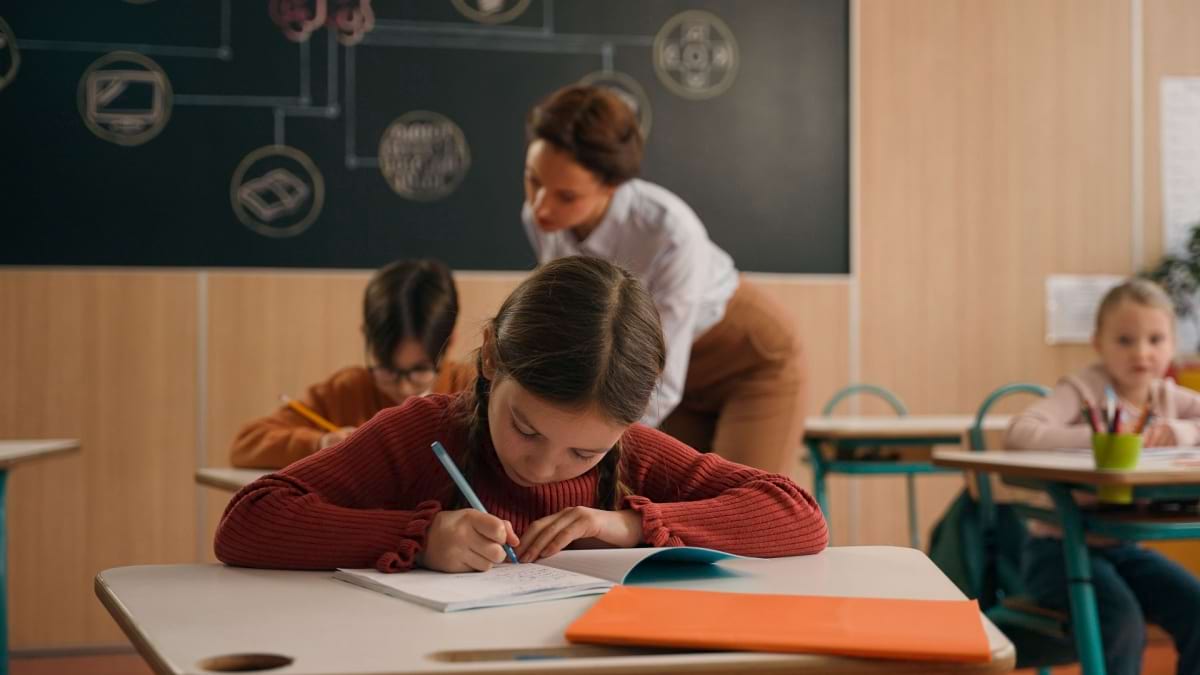 Durerea lombara in randul scolarilor: cauze si remedii