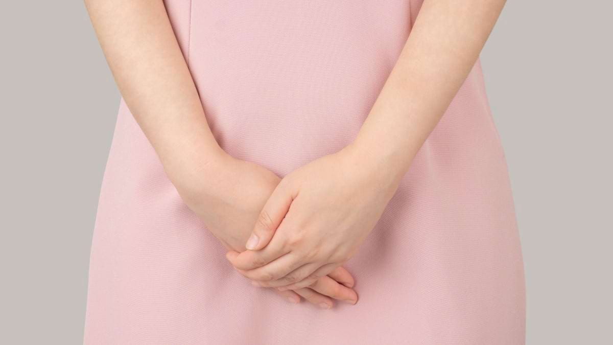 Herpes genital recurent: de ce apare și ce tratamente funcționează?