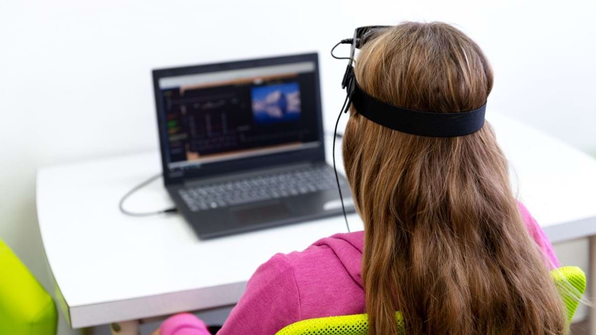 Neurofeedback în tulburările neuro-psihiatrice
