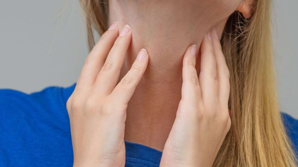 Mononucleoza infectioasa: cauze, simptome si tratament