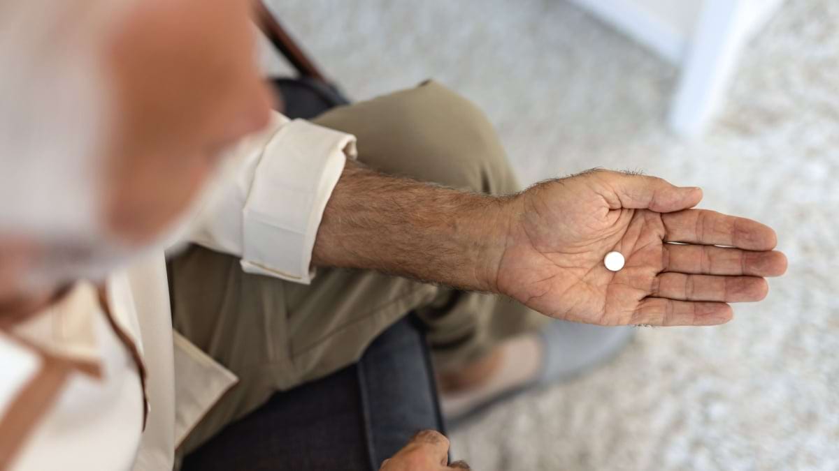 Cancerul de prostată metastatic sensibil la terapia hormonală (mHSPC) și darolutamida