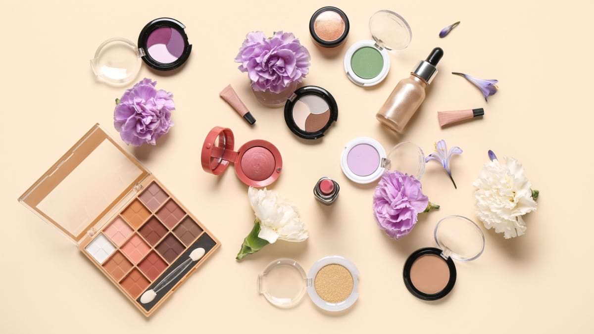 Cum ai grija de produsele tale cosmetice?