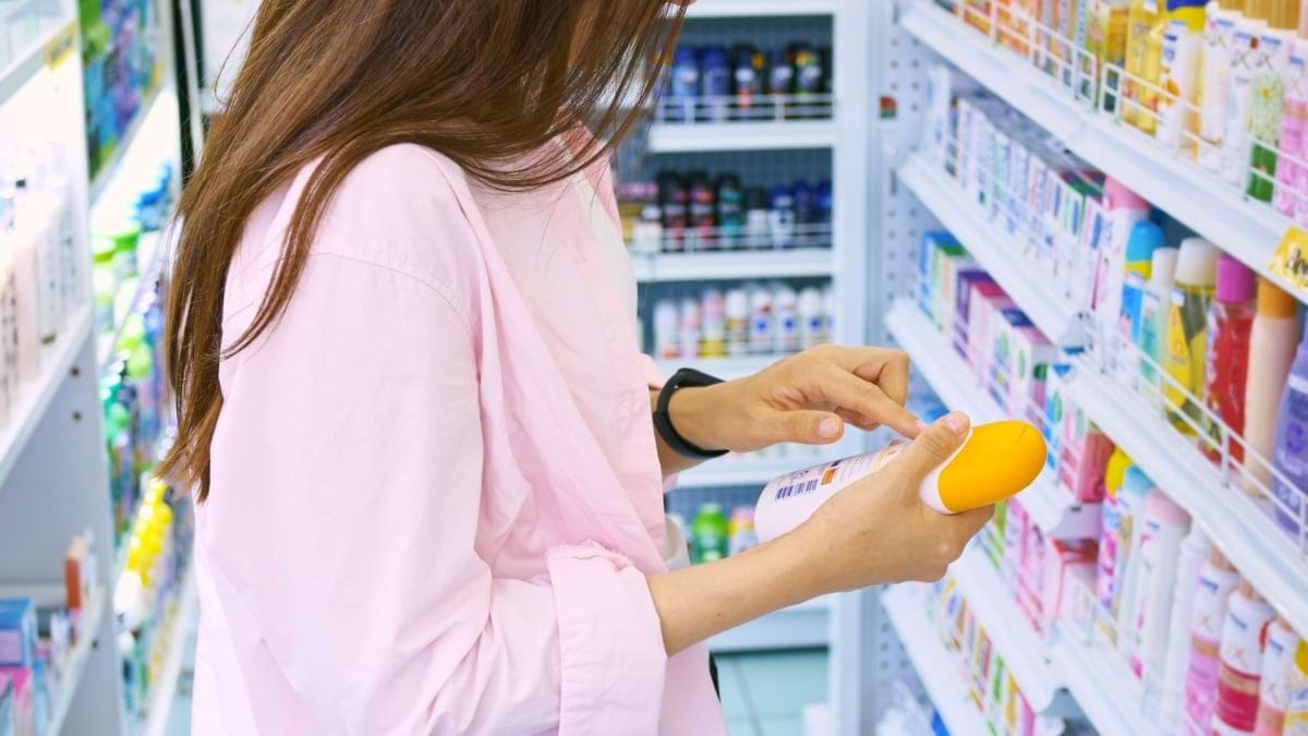 Sulfat, sodiu si parabeni - Cum alegem produsele cele mai bune pentru par?