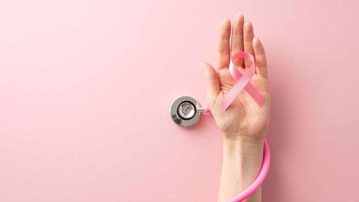 Colesterolul mare, legat de un risc mai mic de cancer la san