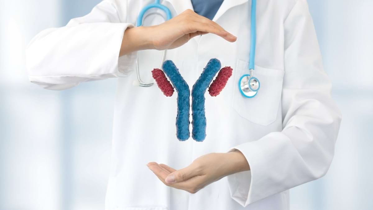 Terapia biologică: anticorpi monoclonali în boli autoimune (beneficii și riscuri)