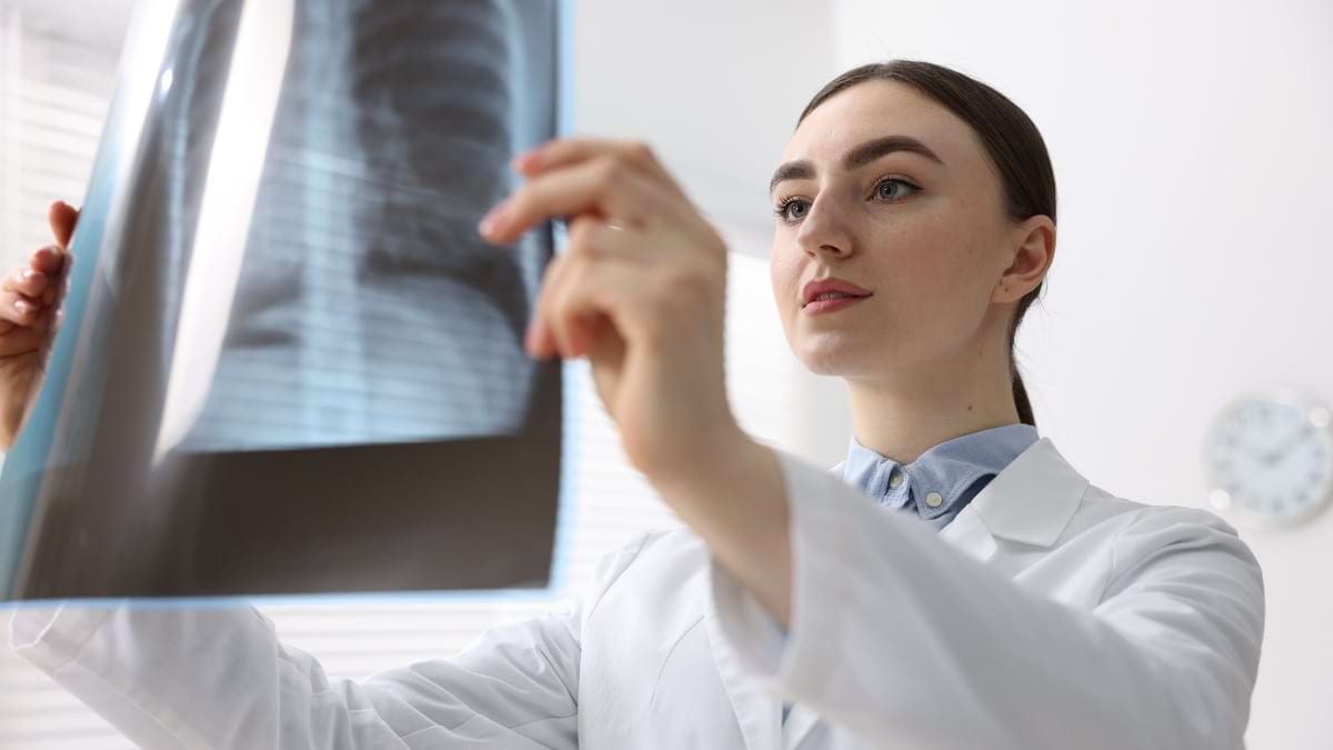 Micronoduli pulmonari: simptome, cauze, tratament