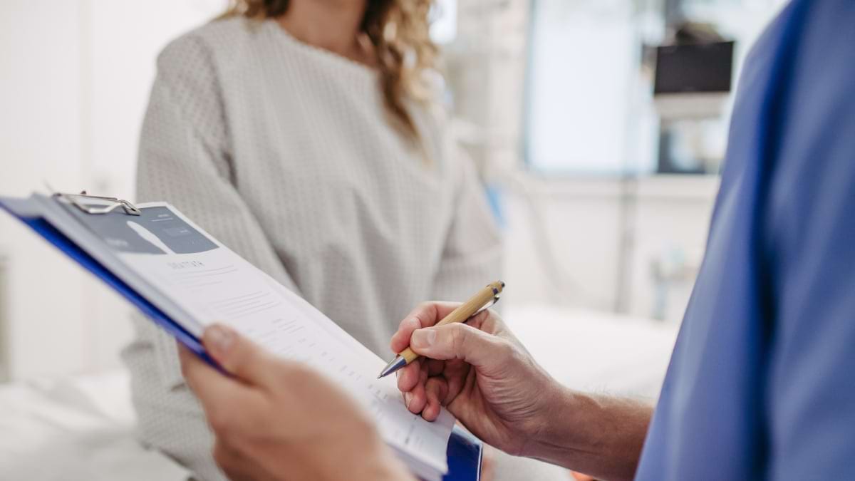 De ce se diagnostichează greu endometrioza? Analize și investigații care pot confirma boala