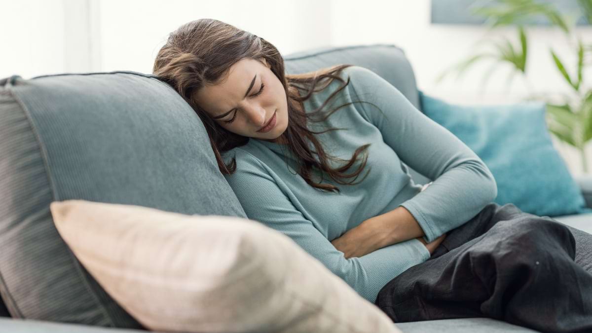 Mit sau adevăr: durerile menstruale foarte puternice sunt normale?