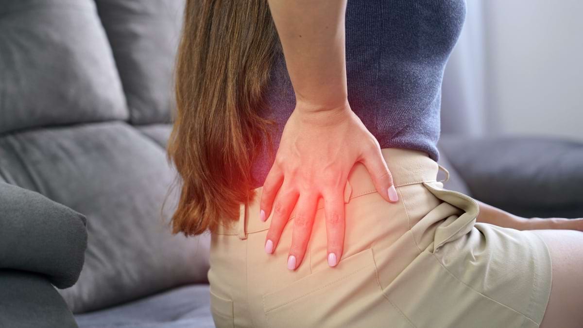 Durerea lombară severă – când să mergi urgent la medic?