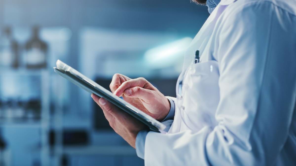 Celulele tumorale circulante, asociate cu recidiva la pacientii cu melanom