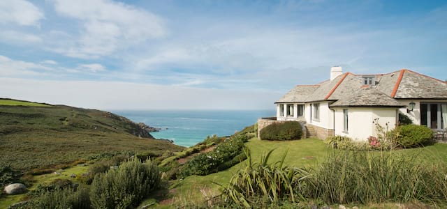 Luxury Self-Catering Five Star Holiday Cottages In Cornwall