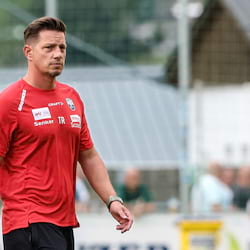 Spektakul&auml;res Spiel: Nach 3:0 wurde es f&uuml;r SKU Amstetten gegen SK Rapid II eng