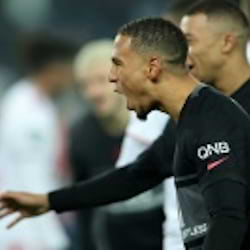 Kehrer trifft erneut: PSG festigt Tabellenführung