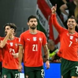 Auch Ronaldo trifft: Portugal vermeidet Ausrutscher
