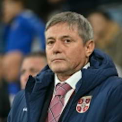 Serbiens Coach Stojkovic wirft nach Albanien-Niederlage hin