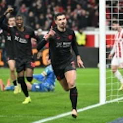 "Bestes Tor meiner Karriere": Bayer feiert Kunstschütze Terrier