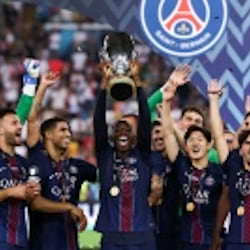 Paris SG-Star Demb&eacute;l&eacute; ist der FIFA-Weltfu&szlig;baller 2025