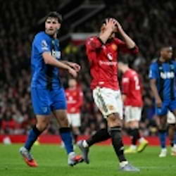 Acht Tore: Wildes Unentschieden in Manchester