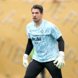 Torh&uuml;ter Ortega wechselt von Manchester City zu Nottingham Forest