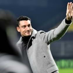 Spanier Riera wird Toppm&ouml;ller-Nachfolger bei Eintracht Frankfurt