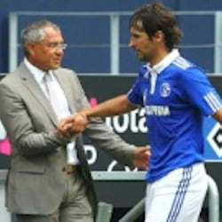 Magath: Mit Dzeko "muss Schalke aufsteigen"