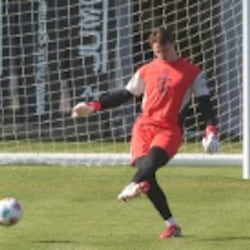 Torh&uuml;ter Urbig zur&uuml;ck im Bayern-Training