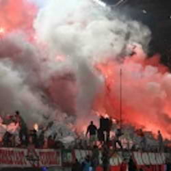 Pyrotechnik: 220.000 Euro Strafe f&uuml;r 1. FC K&ouml;ln