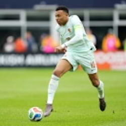 Rot f&uuml;r Upamecano: Mbapp&eacute; und Ekitik&eacute; treffen gegen Selecao