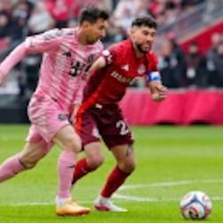 Tor und zwei Vorlagen: Messi f&uuml;hrt Inter Miami mit Rekord zum Sieg