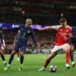 Arsenals Titelraum lebt: Saka erl&ouml;st die Gunners