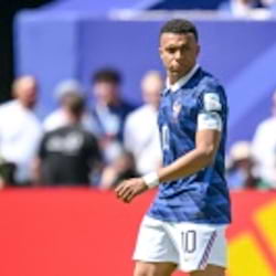Mbapp&eacute; trifft doppelt - und ist Frankreichs Rekordtorsch&uuml;tze