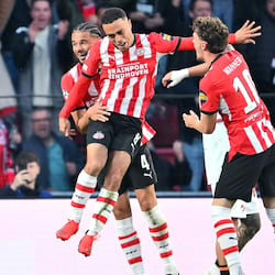 Champions League: PSV und Roma starten nur mit Remis