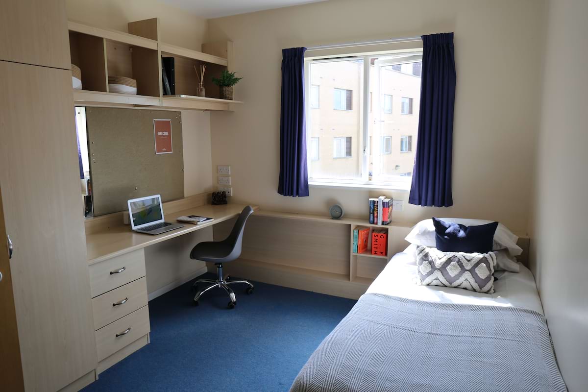 1 bed student studio to let City Centre, Gloucester