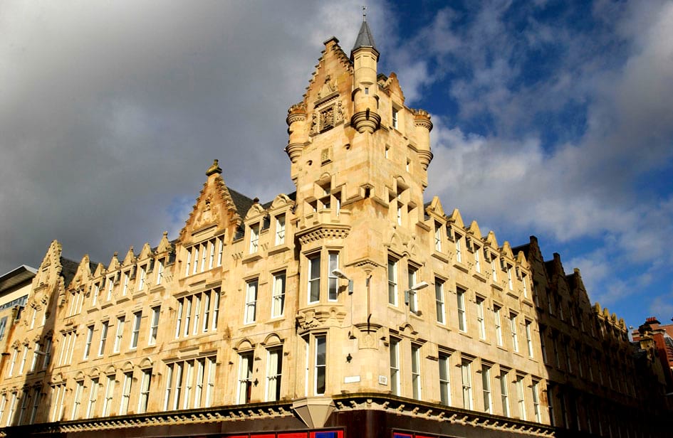 Fraser Suites Glasgow vs Premier Inn Glasgow City Centre South hotel |  Tripexpert