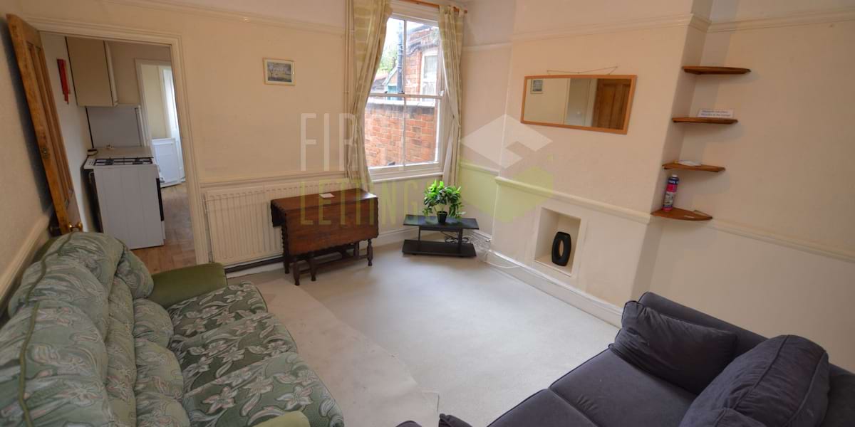 Victoria Park Road Clarendon Park Leicester 3 Bed Terraced
