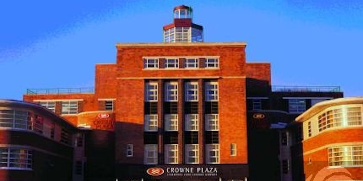 Crowne plaza liverpool john lennon airport venue hire conferences uk