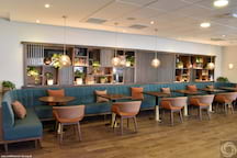 Business Lounge 2
