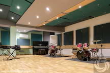 Music Room 2