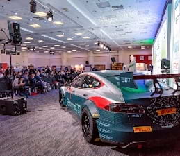 32 purpose-built conference suites