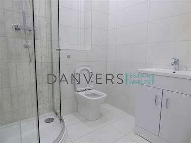 3 bed flat, Western Boulevard, Leicester, Leicester, LE2 7HN